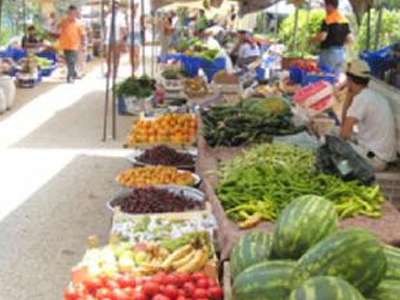 Πρόστιμα για παραβάσεις στη λαχαναγορά του Ρέντη